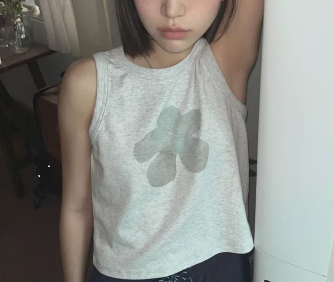 김아홉 플라워 프린팅 코튼 나시 상품이미지1