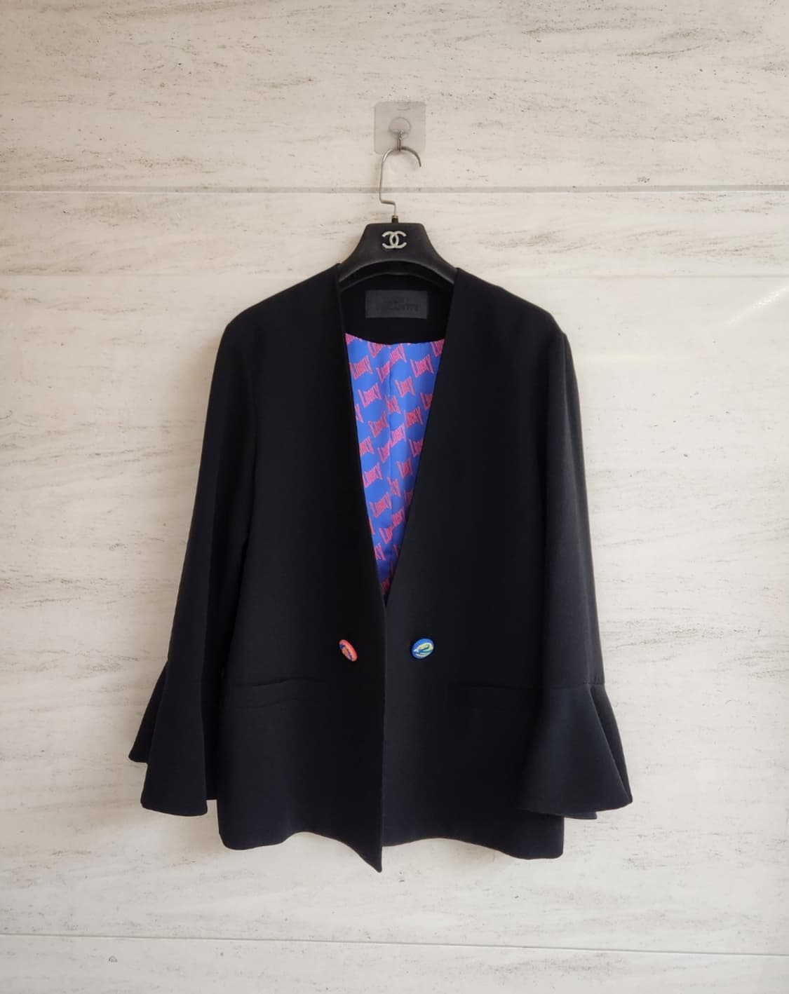 럭키슈에뜨 프릴소매 오픈자켓 36사이즈 상품이미지1