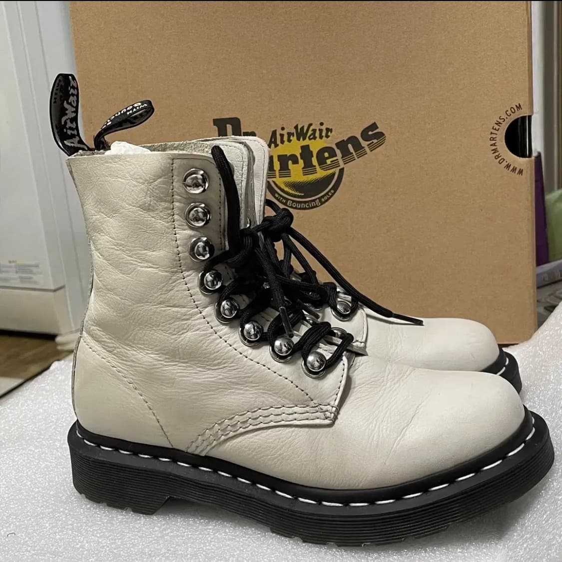 스피드 훅) 닥터마틴 1460 파스칼 화이트 uk4(230) 상품이미지5