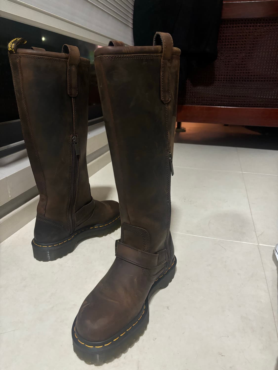 닥터마틴 애니스톤 니하이 브라운   BRW / 41871200 상품이미지4