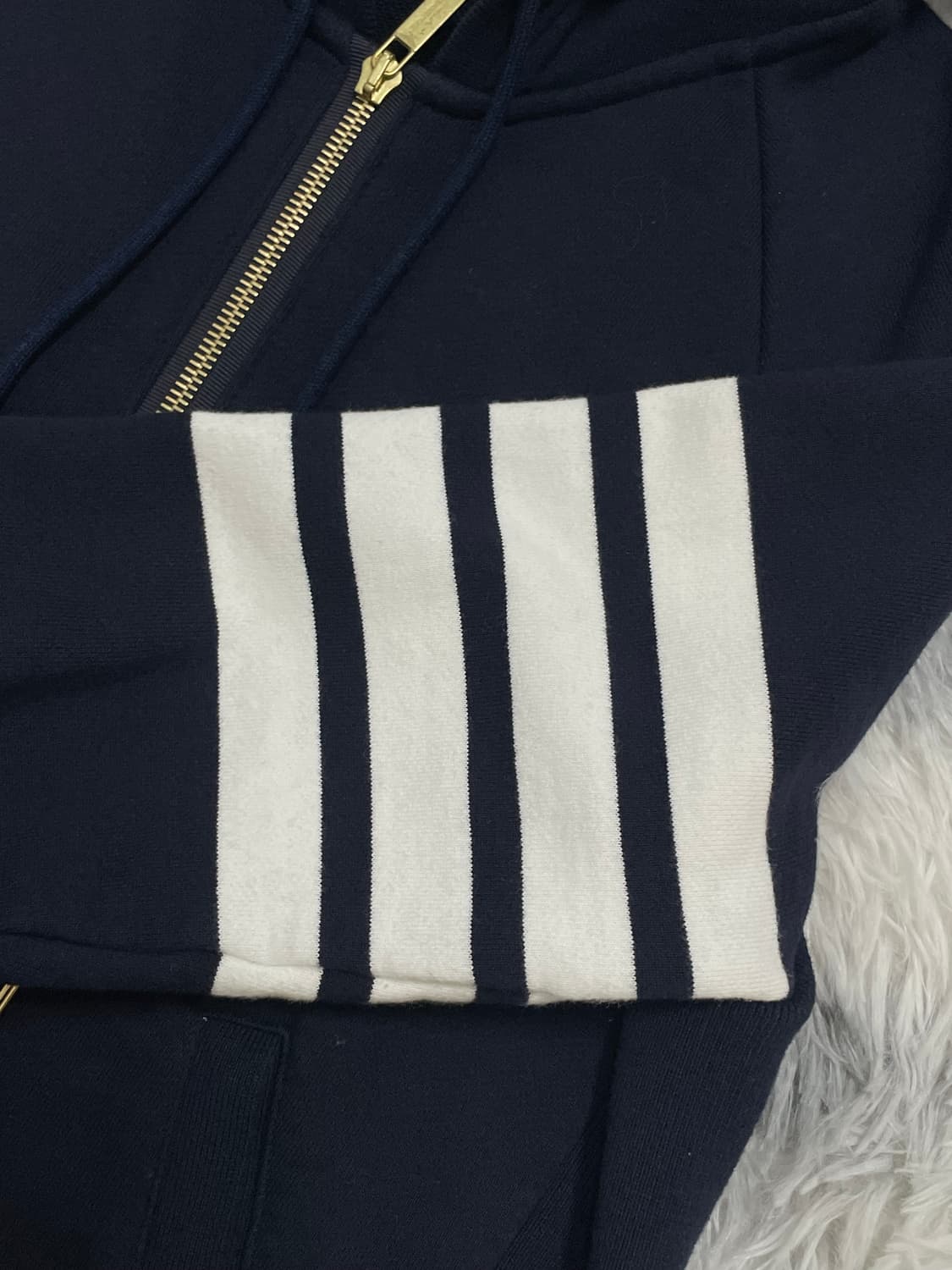 톰브라운 사선완장 금장 후드집업 네이비 [2] 상품이미지3