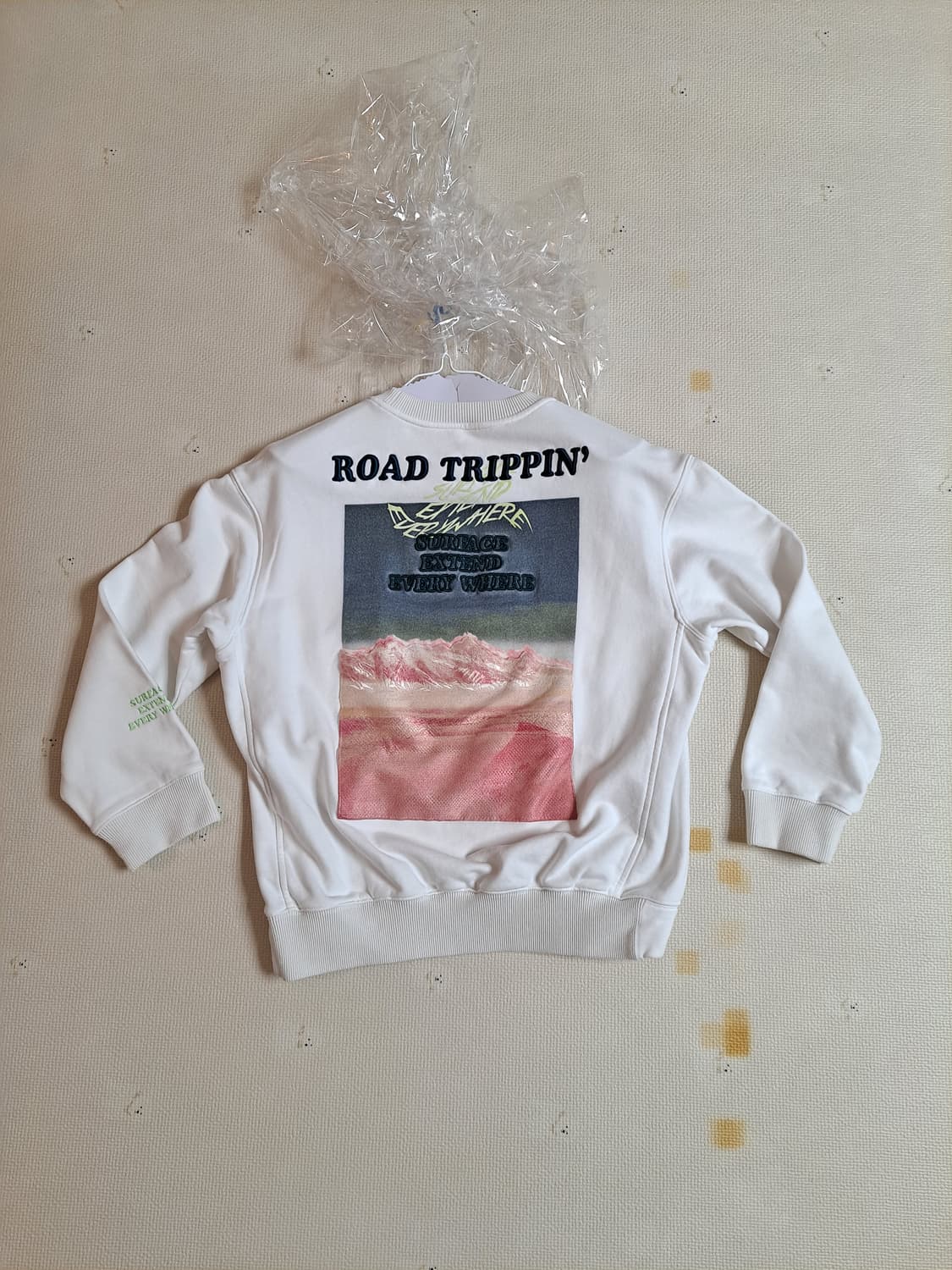 [타임] 타임옴므 자수 맨투맨  상품이미지1