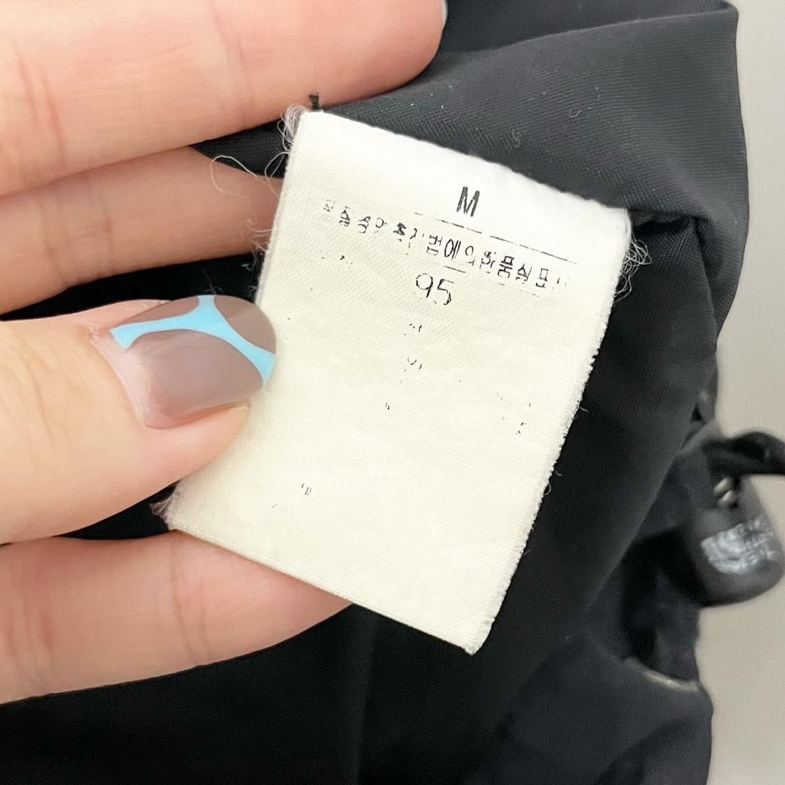 노스페이스 블랙 윈드브레이커 상품이미지8