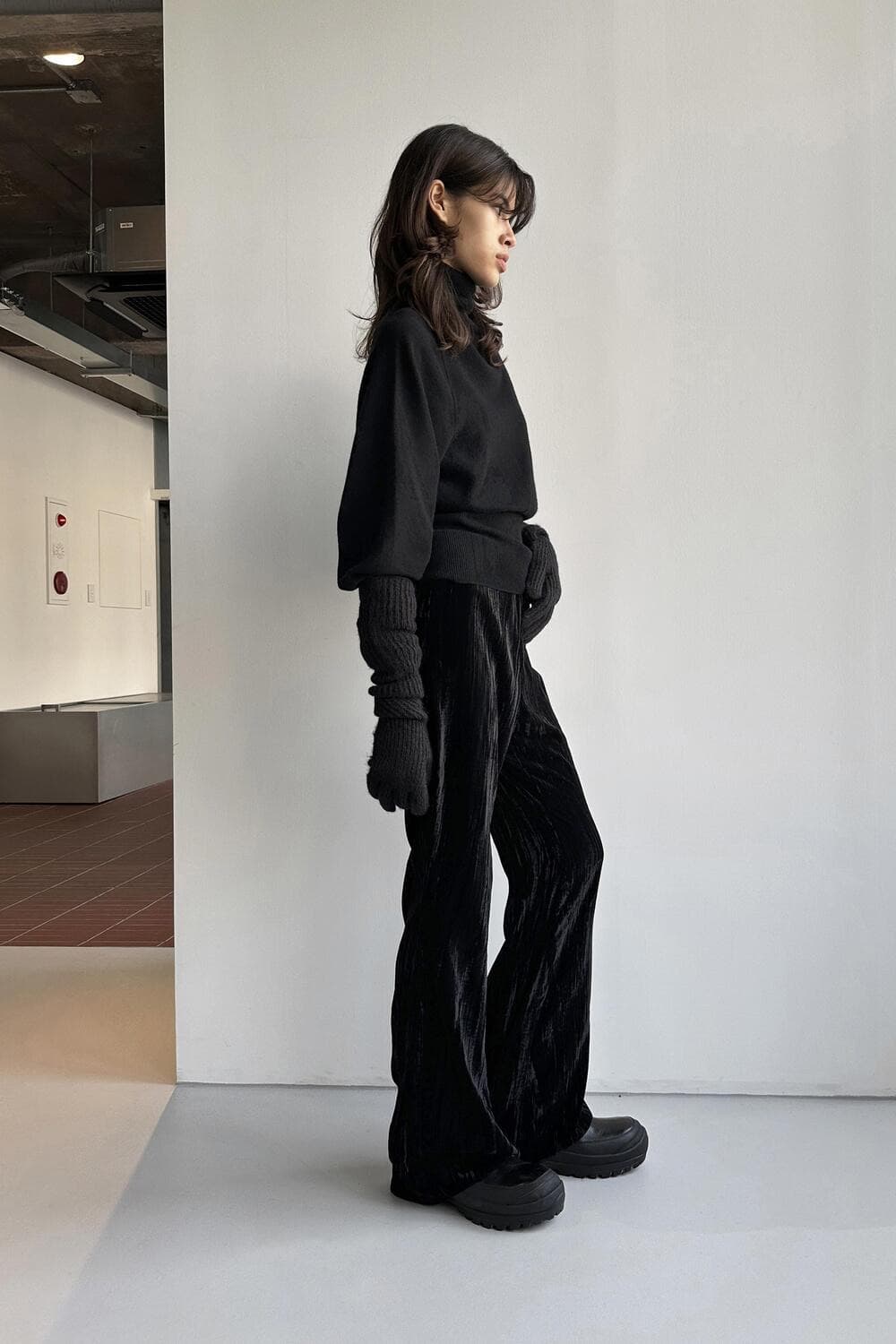 VELVET BOOTCUT PANTS 상품이미지2