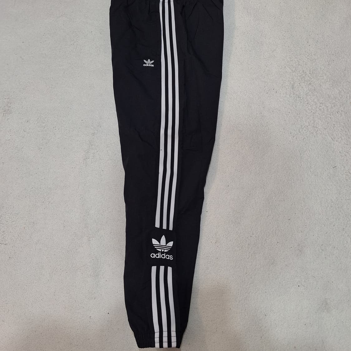 아디다스  우븐조거팬츠M(상태좋음) 상품이미지6