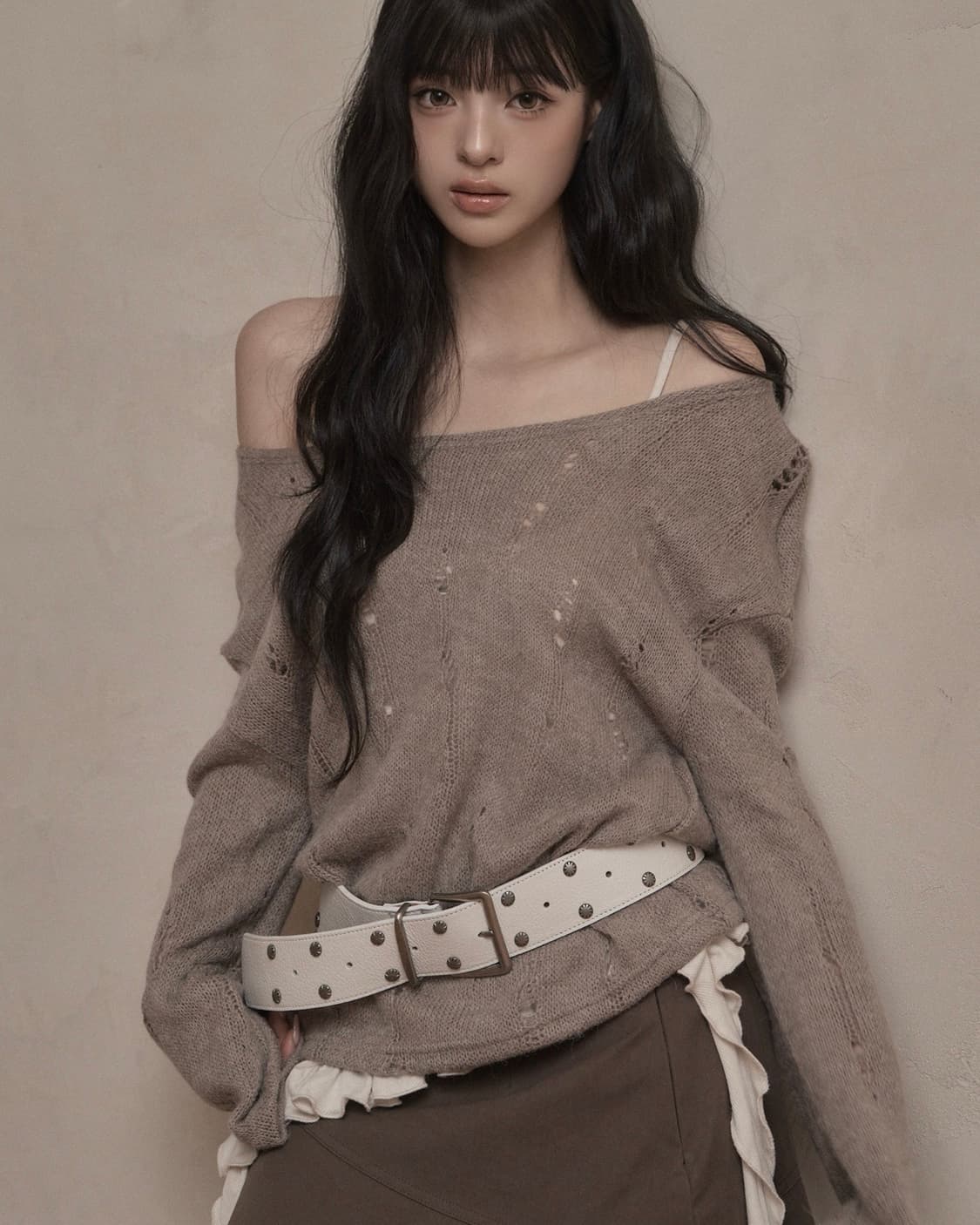 카키포인트 데미지 펀칭 니트 베이지 상품이미지4