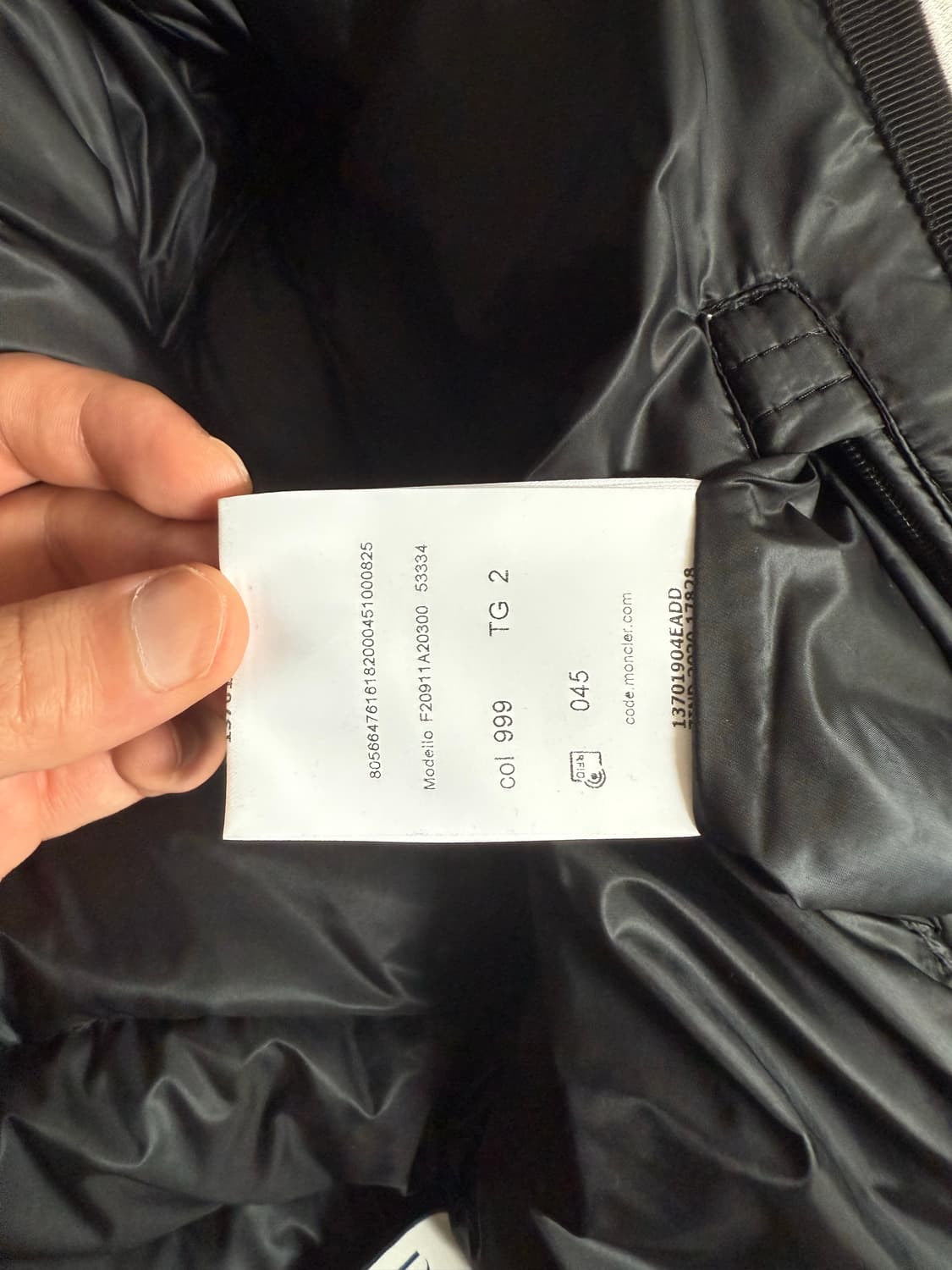 몽클레어 패딩 판매합니다 사이즈2 상품이미지4