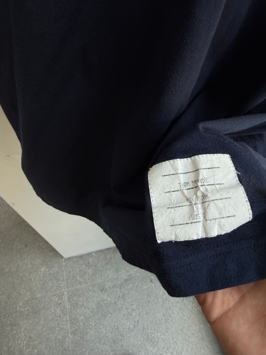 2/ 톰브라운 카라 포인트 폴로 반팔 상품이미지5