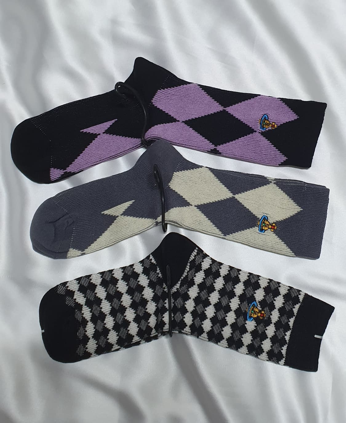 퍼플 그레이 크림 다이아투톤 아가일 체크 패턴 비비안웨스트우드 양말  상품이미지7