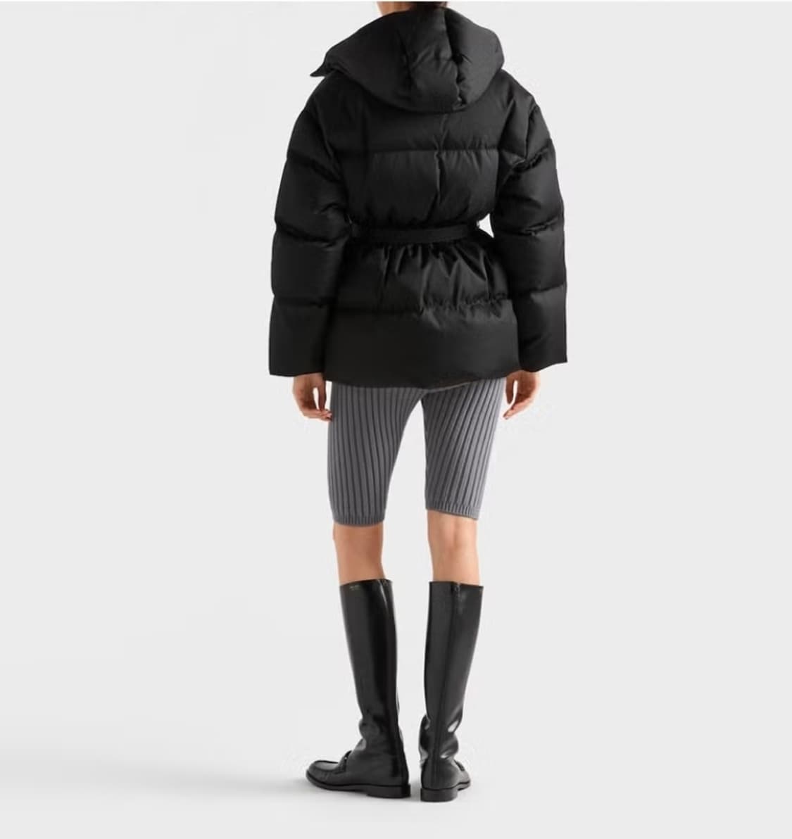 프라다 리나일론 후드 다운 재킷 블랙 새상품 상품이미지2