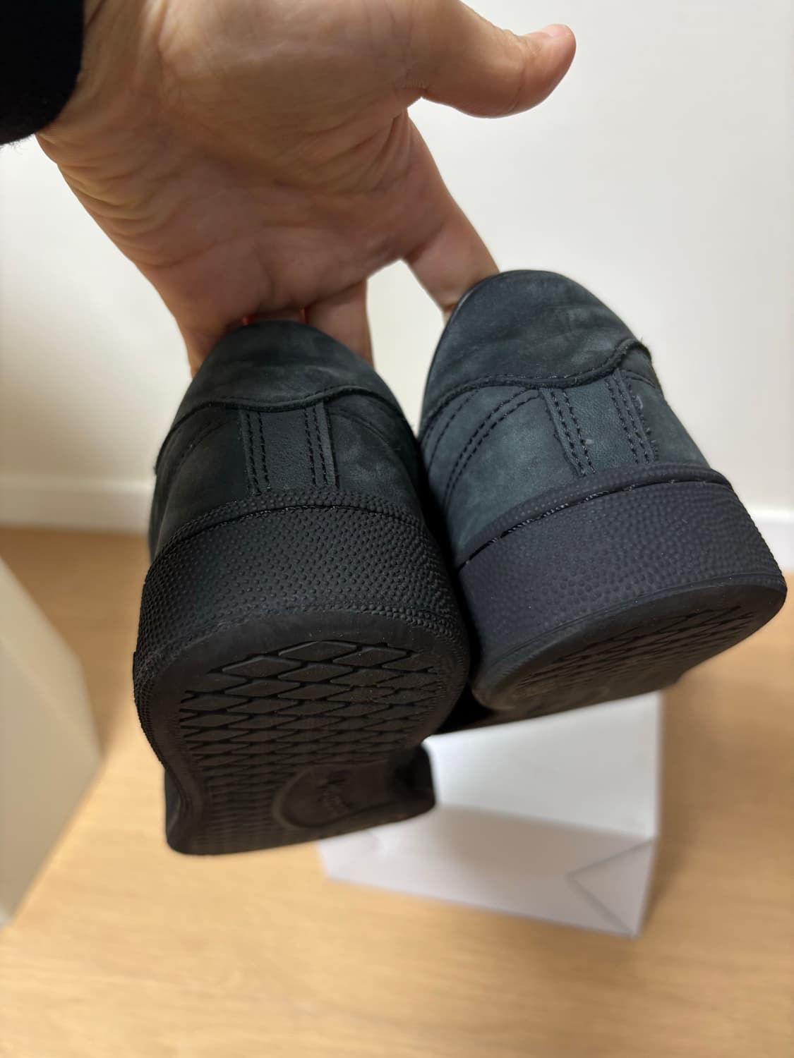 Reebok x JJJJound Club C 85 Triple Black 상품이미지5