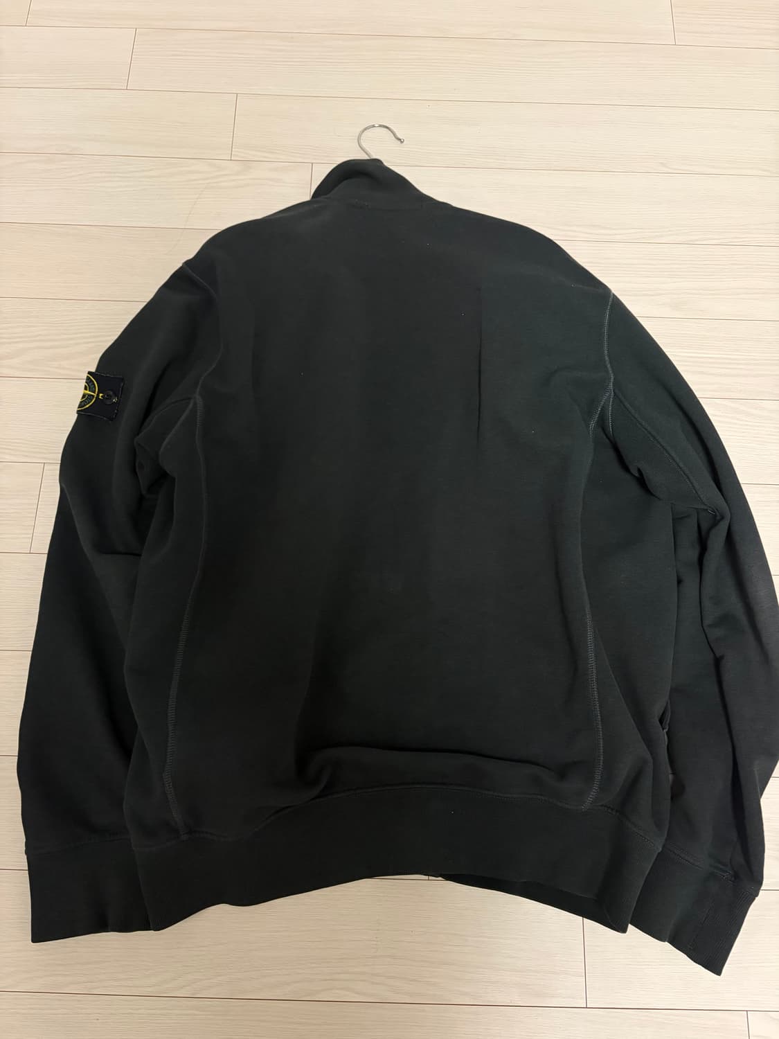 스톤아일랜드 하이넥 스웻 집업자켓 상품이미지2