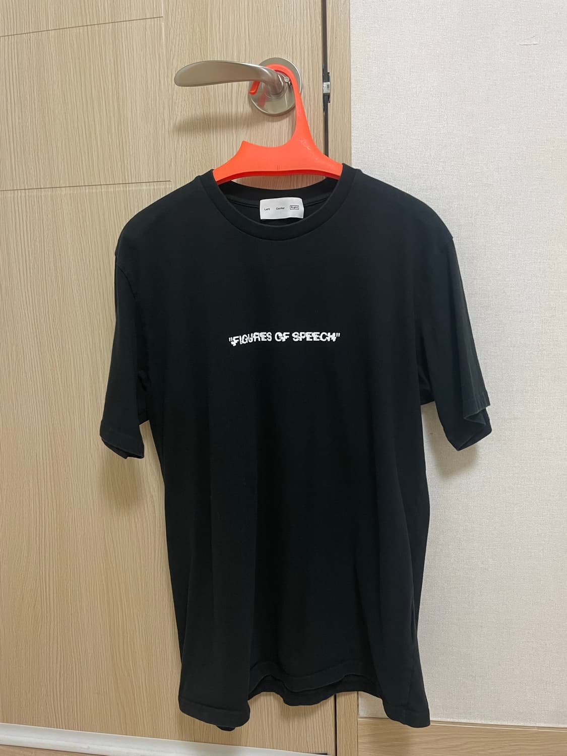 [M] 오프화이트x포스트 아카이브팩션 피규어 오브 스피치 티셔츠 블랙 상품이미지2