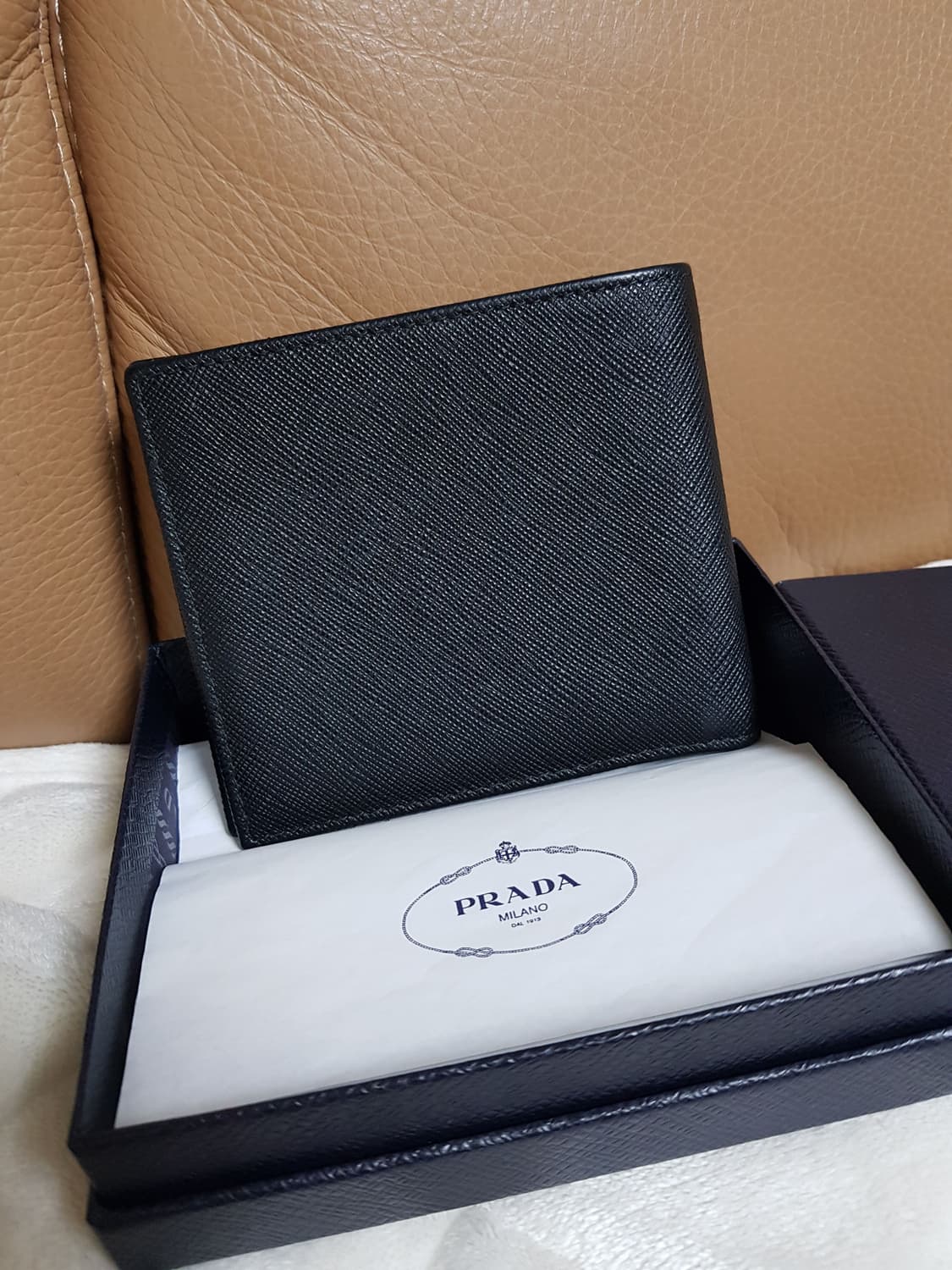 프라다 사피아노 삼각로고 반지갑 블랙 2mo513 상품이미지3