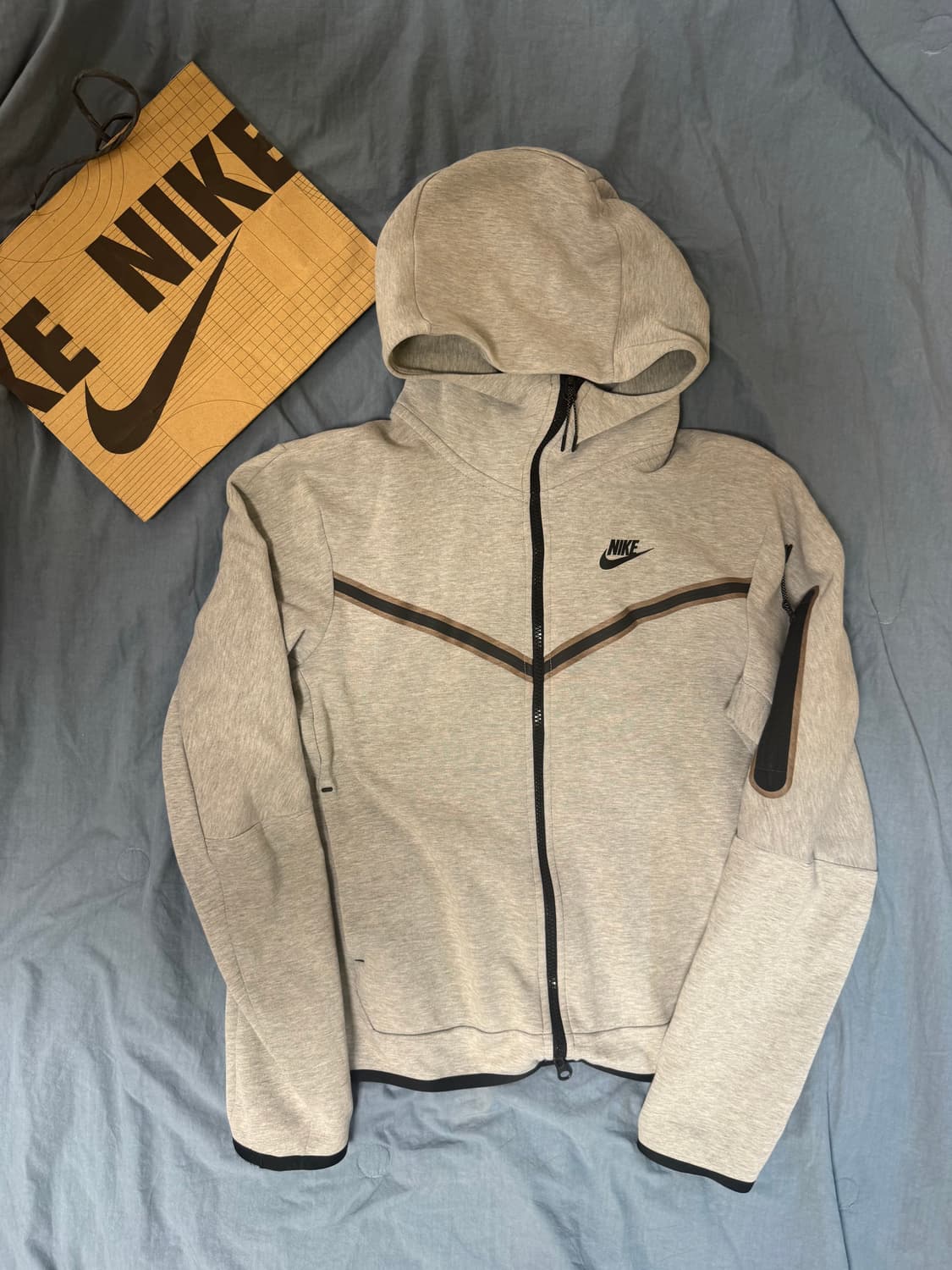 나이키 테크팩 그레이 후드집업 상품이미지1