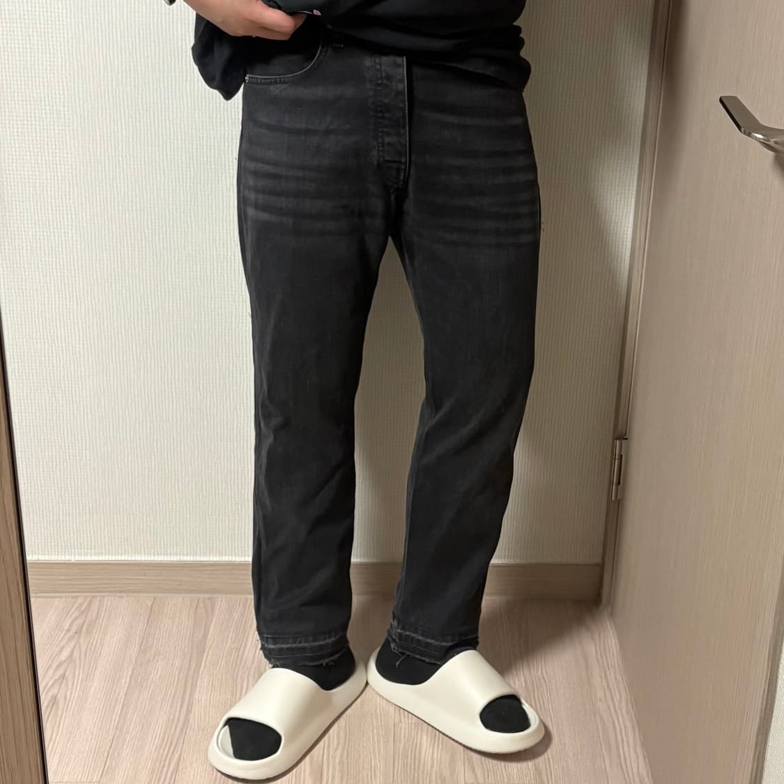 산드로 컷팅 블랙진 데님팬츠 청바지 31인치 상품이미지1