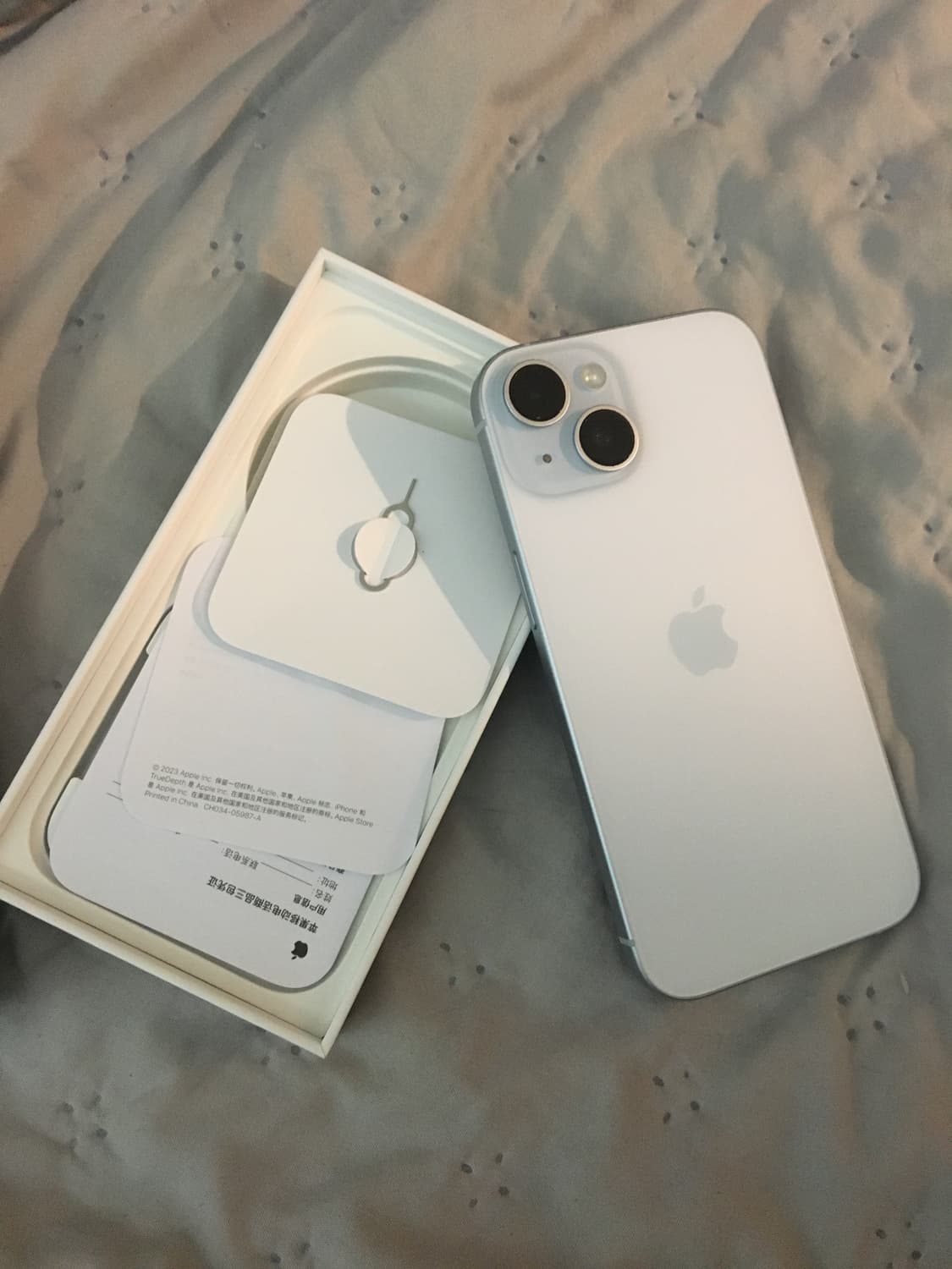 아이폰 15 블루 256gb 상태최상 상품이미지2