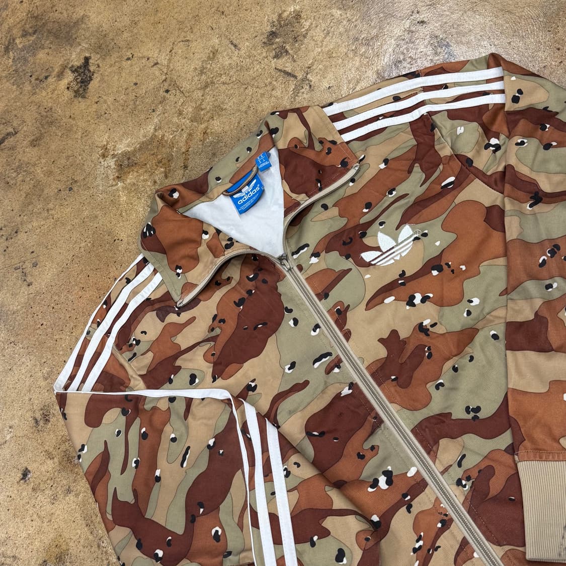 아디다스 카모 밀리터리 구파 져지 트랙탑 상품이미지1
