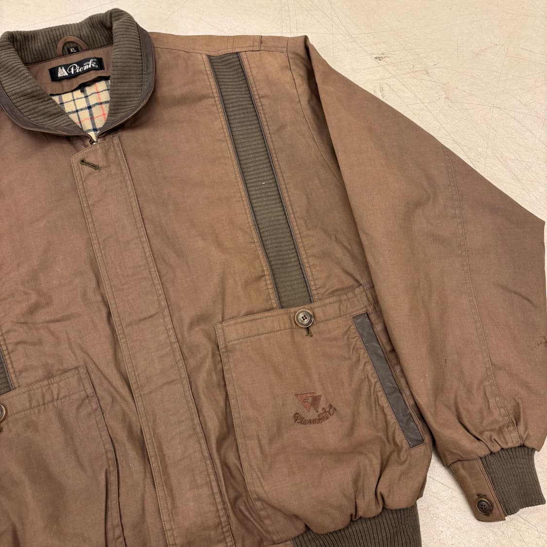 90s 빈티지 브라운 레더 스티치 자켓 상품이미지2