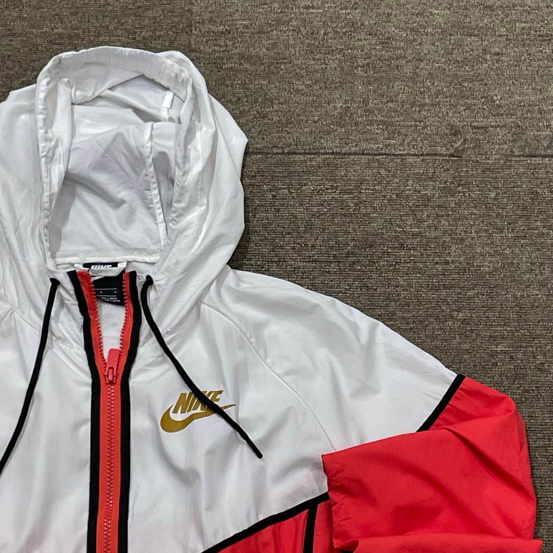 (L) Nike 나이키 바람막이 상품이미지2