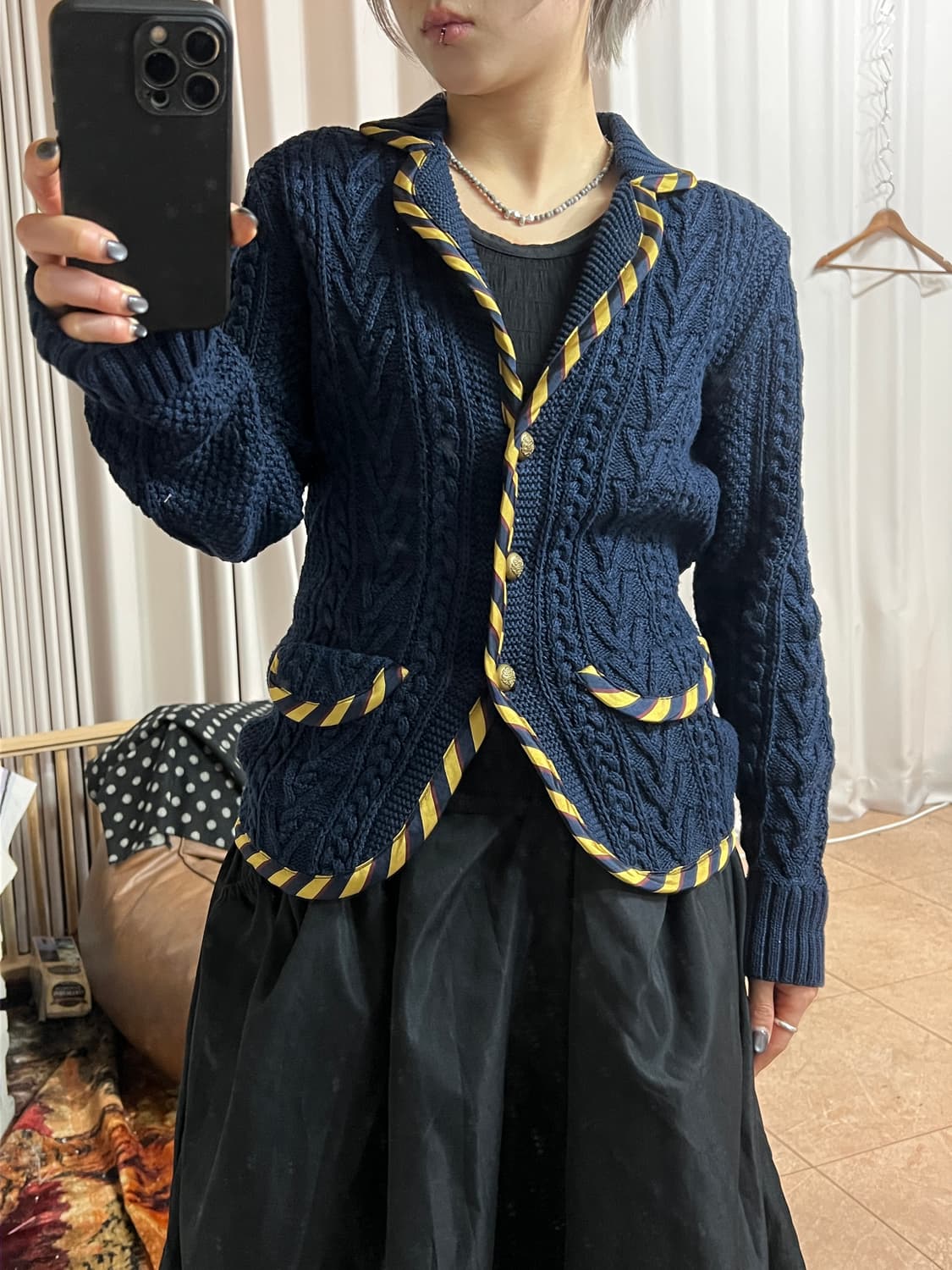 빈폴 여성 금장버튼 케이블 니트 카라 가디건  상품이미지1