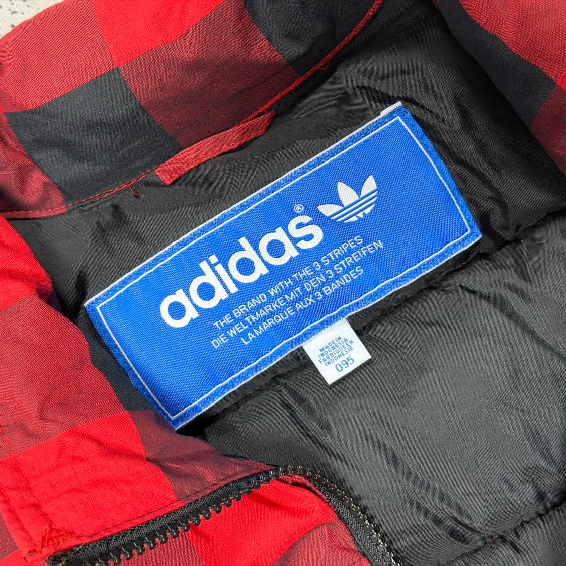 ✨ (바배) 아디다스 오리지널 패디드 체크 조끼 패딩  상품이미지3