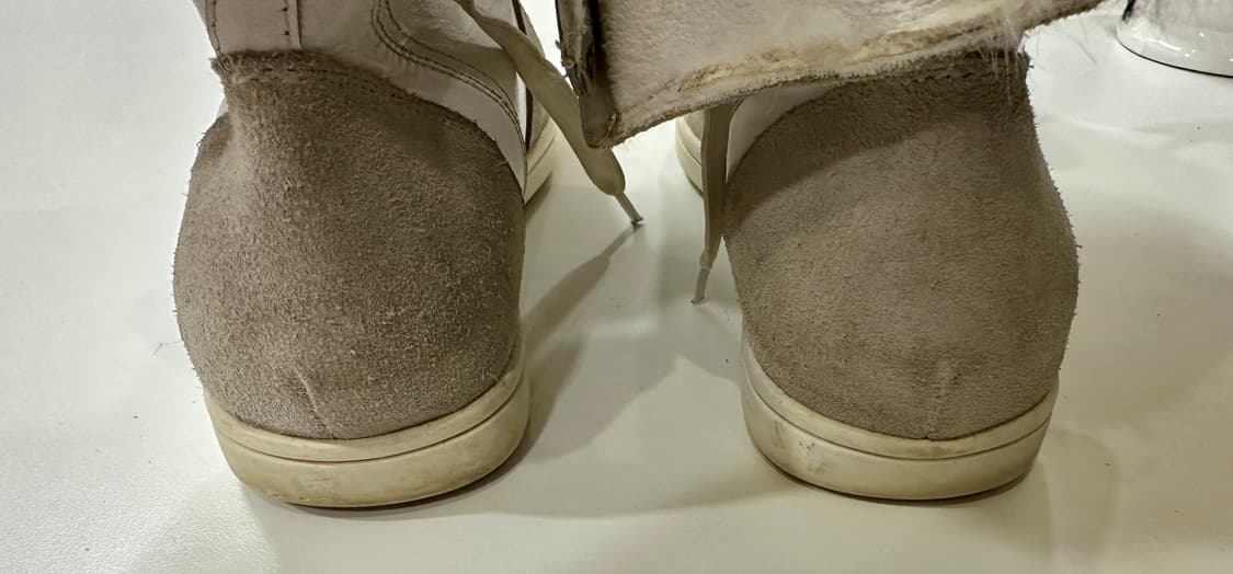 샤넬 시어링 부츠 미드사이즈 카프 화이트 레이스업 상품이미지7