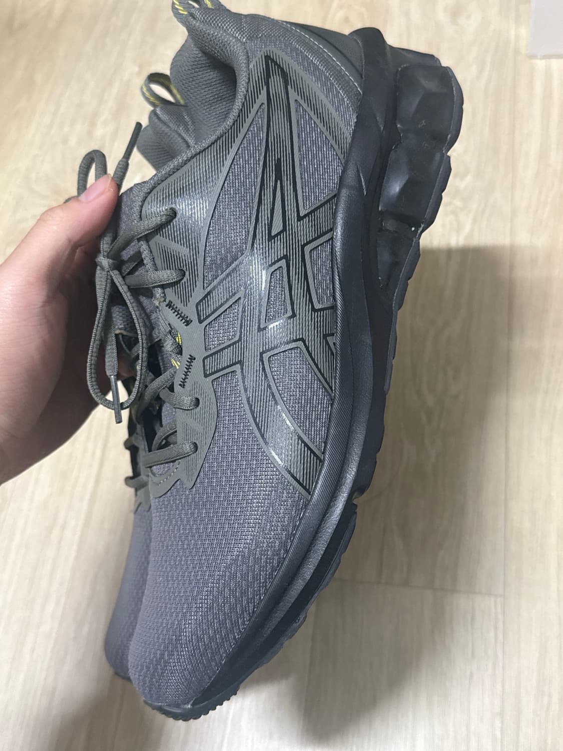 아식스 젤 퀀텀 270 상품이미지2