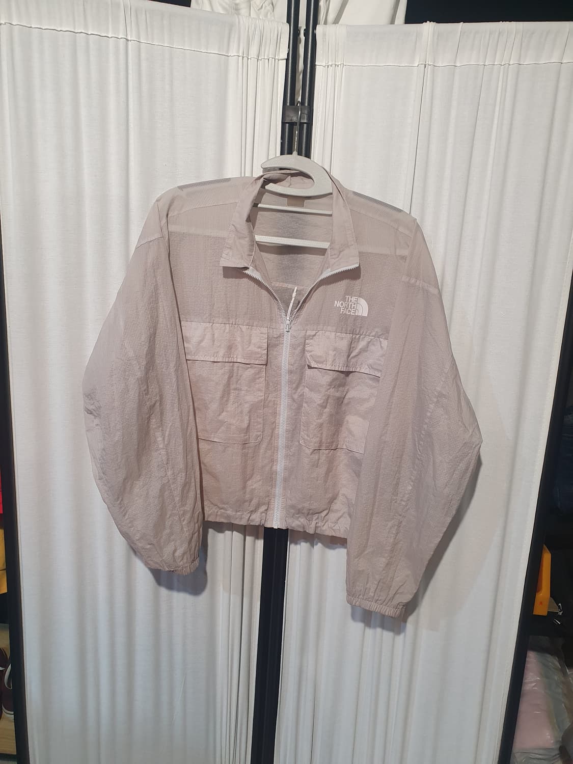 노스페이스 시스루 핑크 여성 바람막이 M90사이즈 2200314 상품이미지1