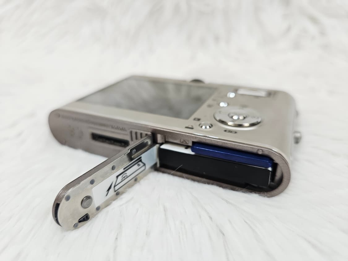 [민트] 삼성 VLUU NV3 디카, 디지털카메라 판매 상품이미지9