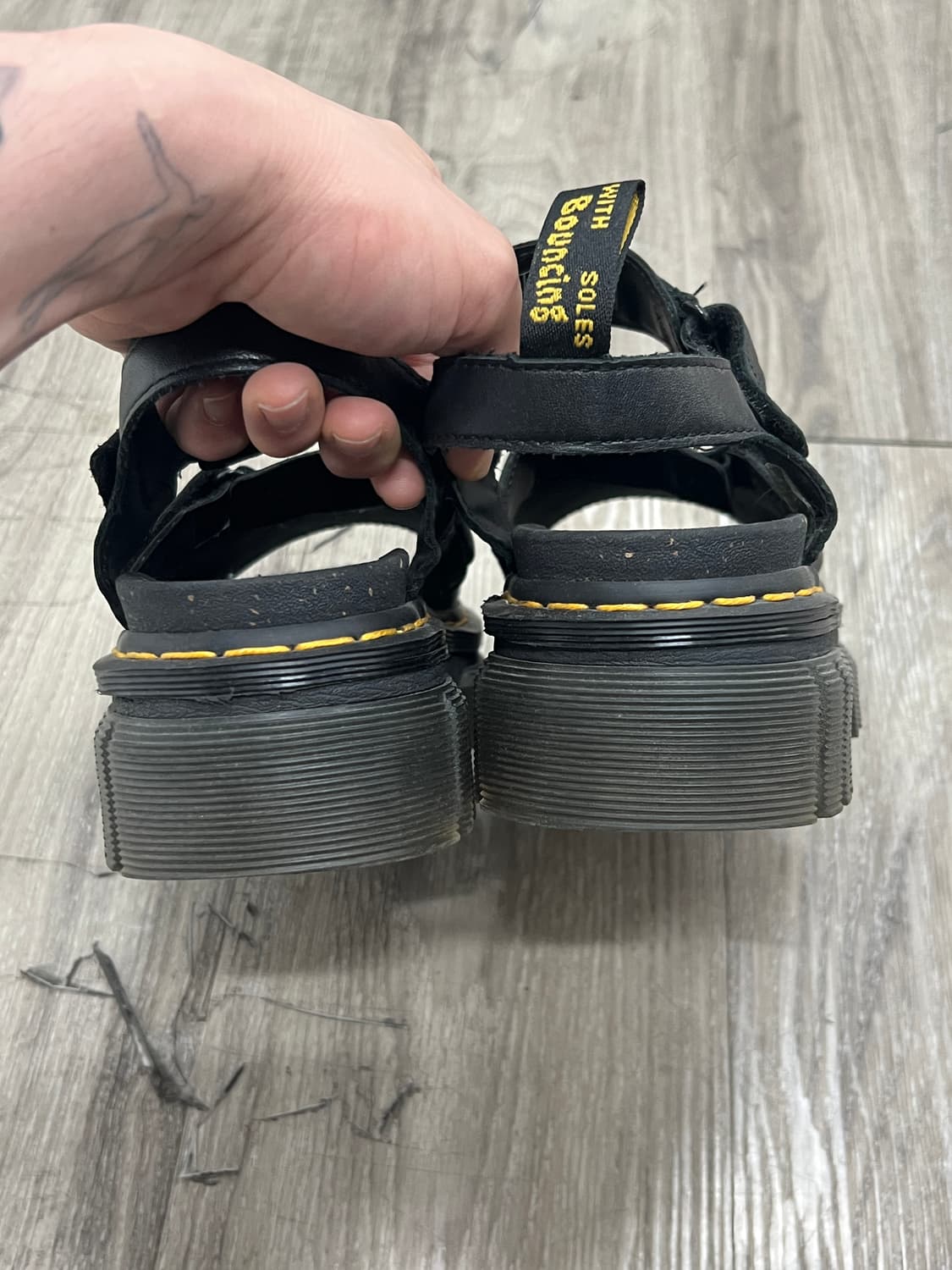 Dr Martens 닥터마틴 리키3 스트랩 샌들 상품이미지4