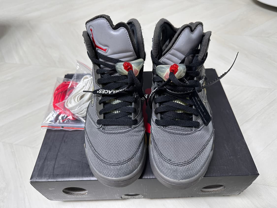 [265] 나이키 오프화이트 조던5 레트로 SP 블랙 모슬린 밑창보강 상품이미지1