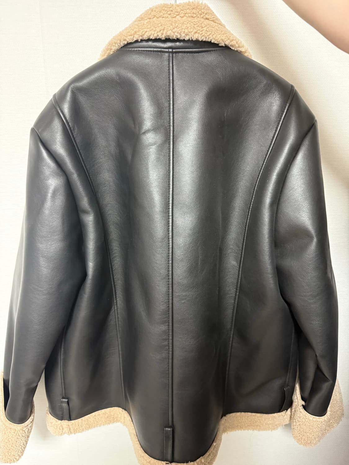 콜릿 오버핏 무스탕 플리스 자켓 블랙 베이지 상품이미지4