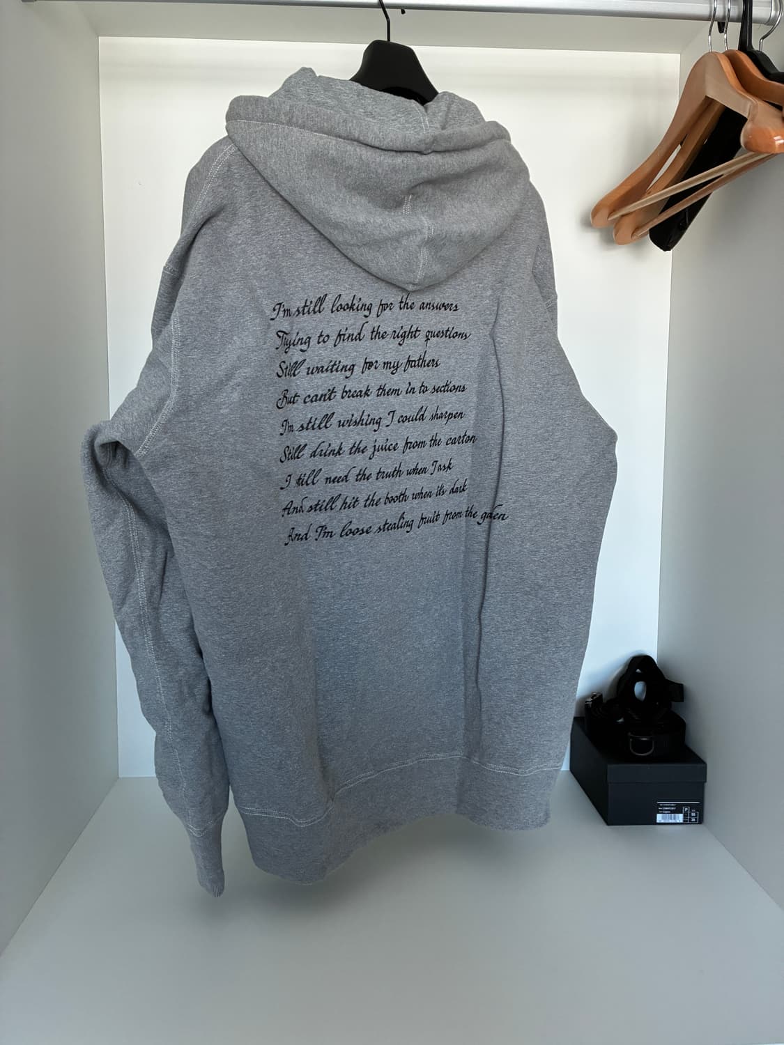 준야와타나베 칼하트 후드 L 상품이미지2