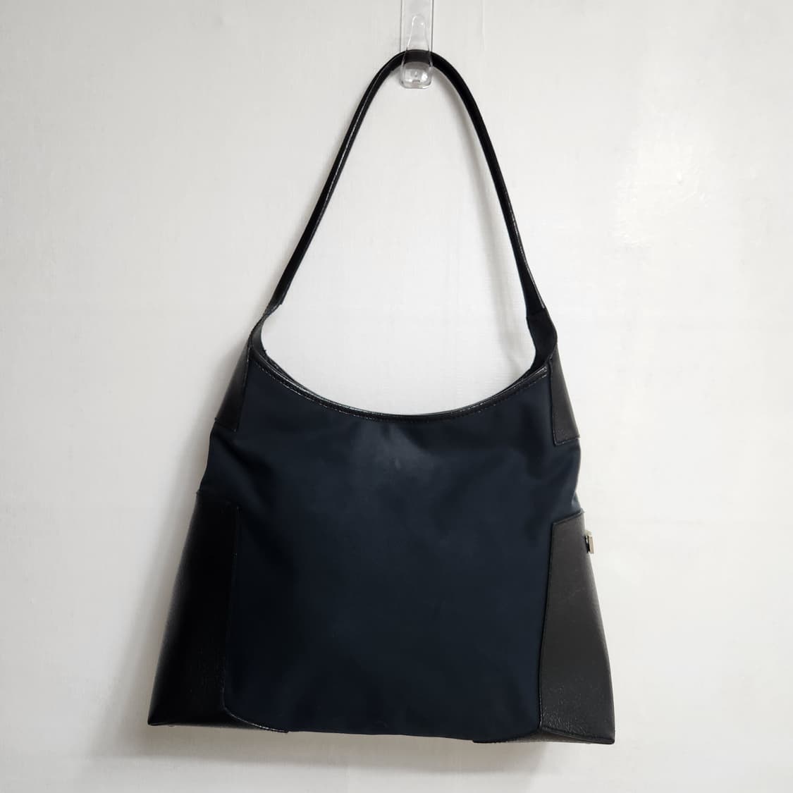 페라가모 숄더백 상품이미지2