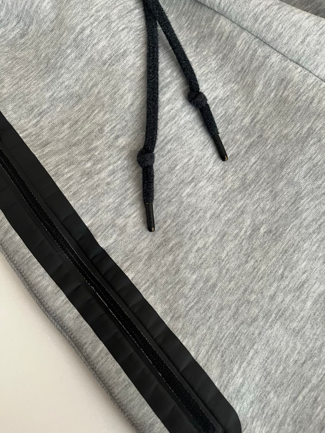 L) 나이키 테크팩 조거 팬츠 그레이 상품이미지8