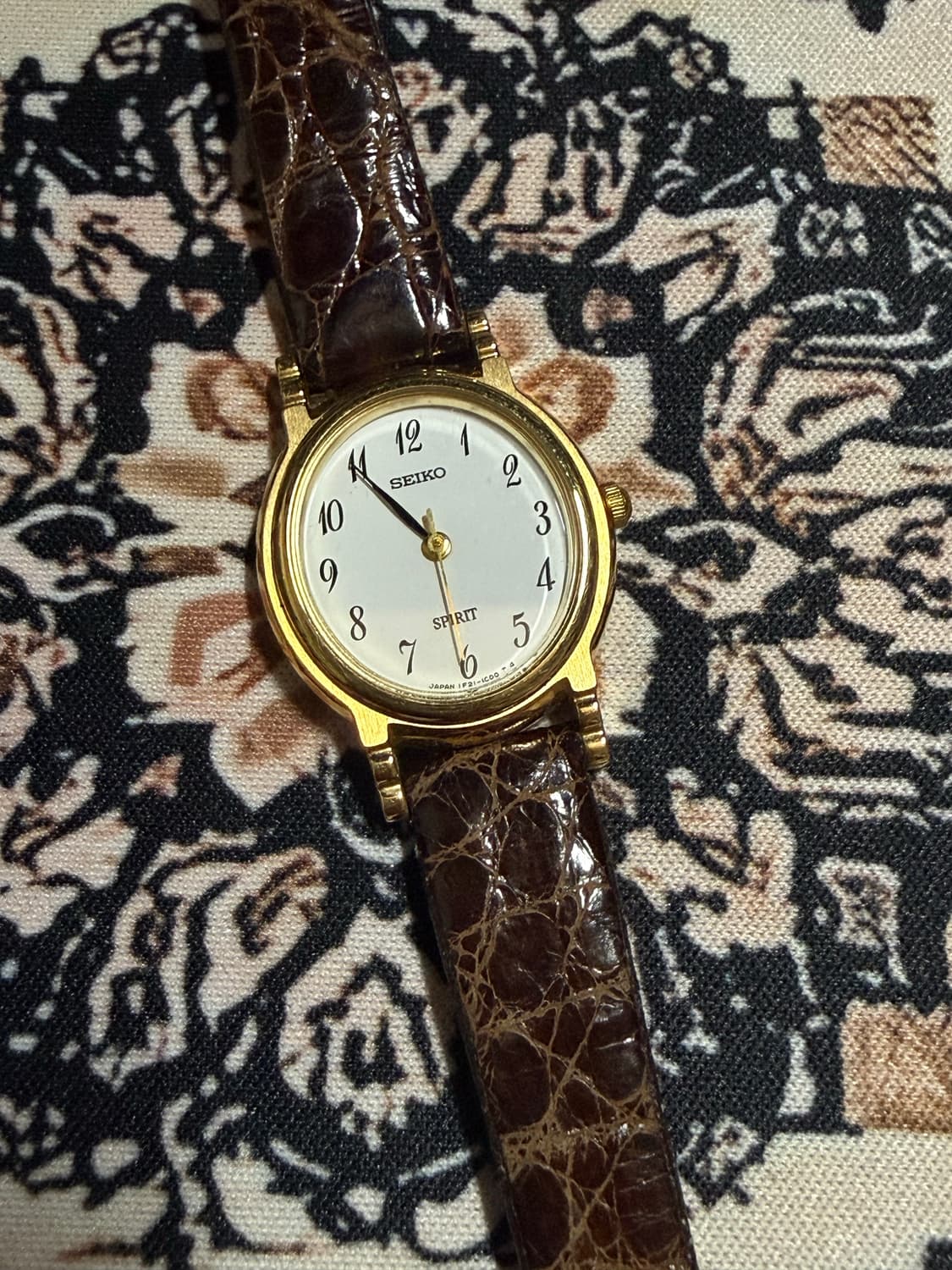 SEIKO 빈티지 여성 쿼츠 시계 상품이미지2