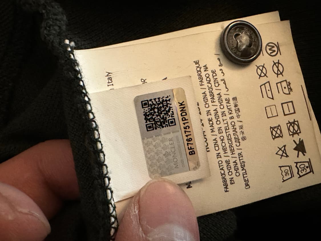 Moncler polo shirts  M (95-100) 상품이미지6