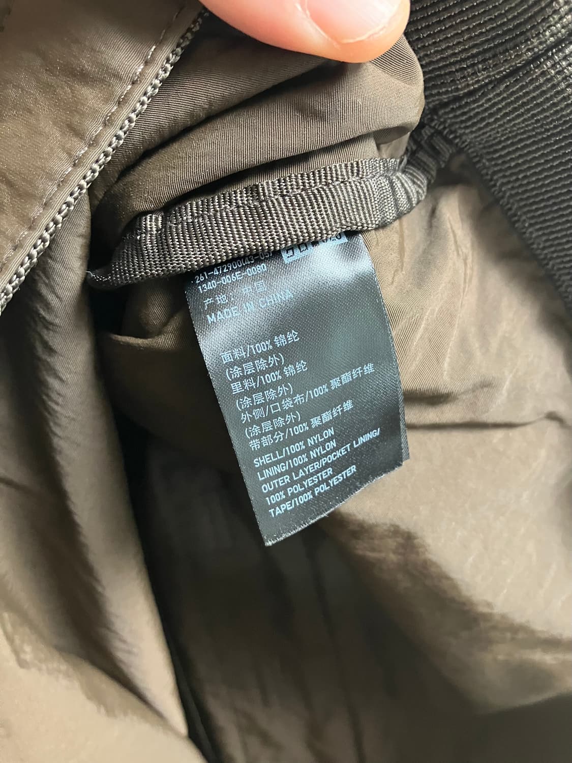 유니클로 U 롤백 브라운 472900 상품이미지2