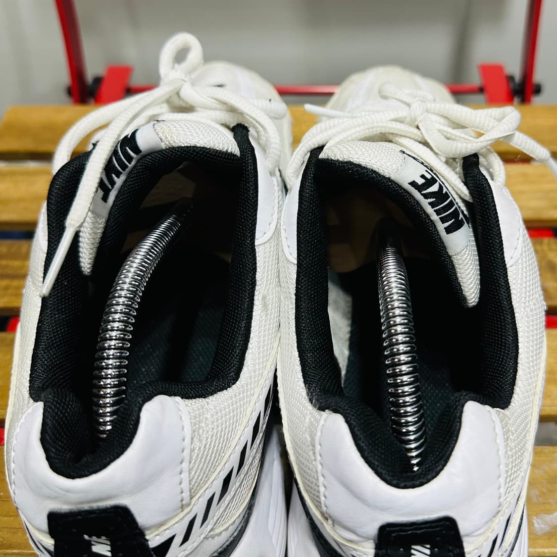 270) 나이키 운동화 남성 남자 신발 이니시에이터 화이트 메탈 상품이미지5