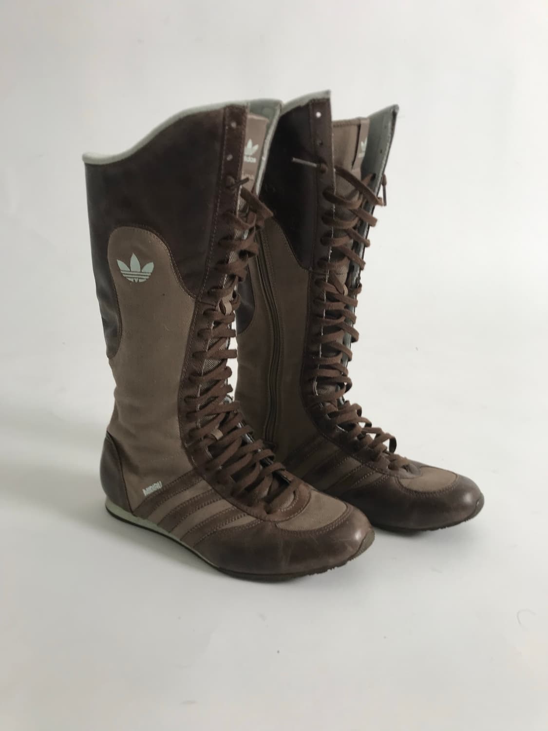 Adidas classic brown long boots  상품이미지1