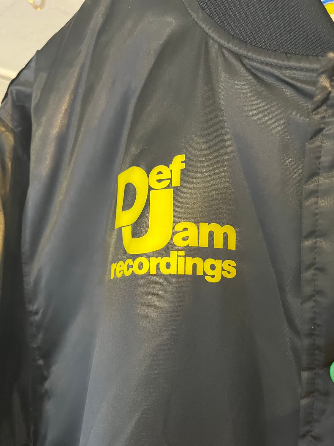 아디다스 X 데프잼 레코드 콜라보 코치자켓 상품이미지3