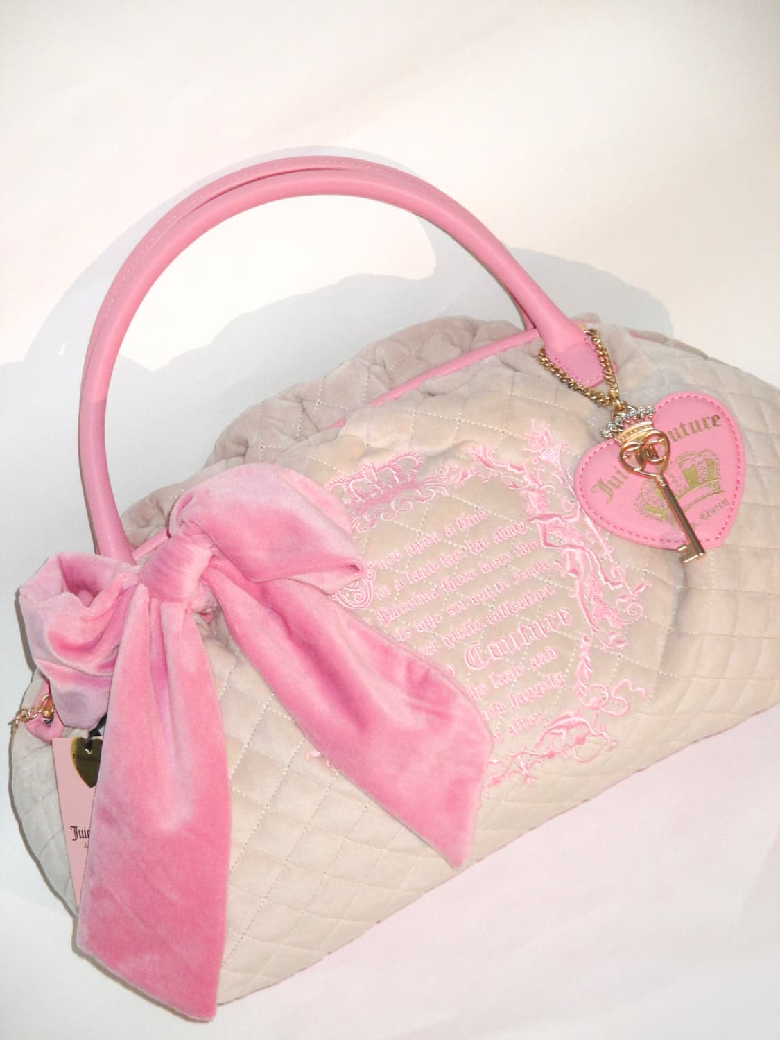 쥬시 꾸뛰르 발레백 스타일 퀼팅 벨로아 숄더백 핑크 상품이미지2