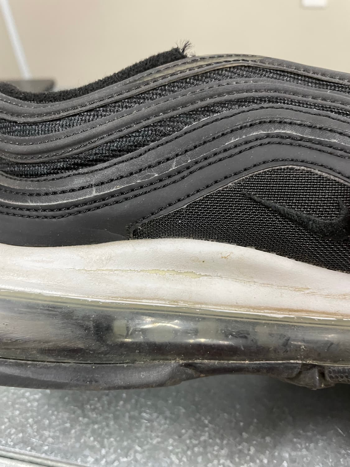 나이키 에어맥스 97 블랙 화이트 250 상품이미지9