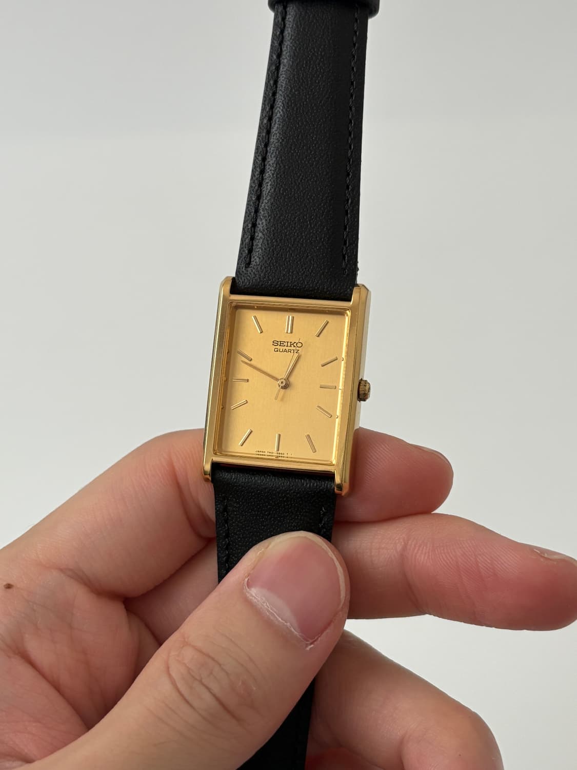 90s gold tank case quartz 상품이미지3