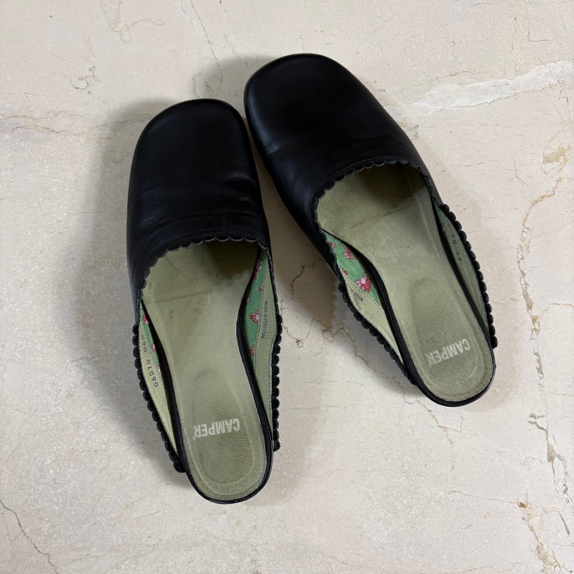 Camper Leather Flat Mule  상품이미지4