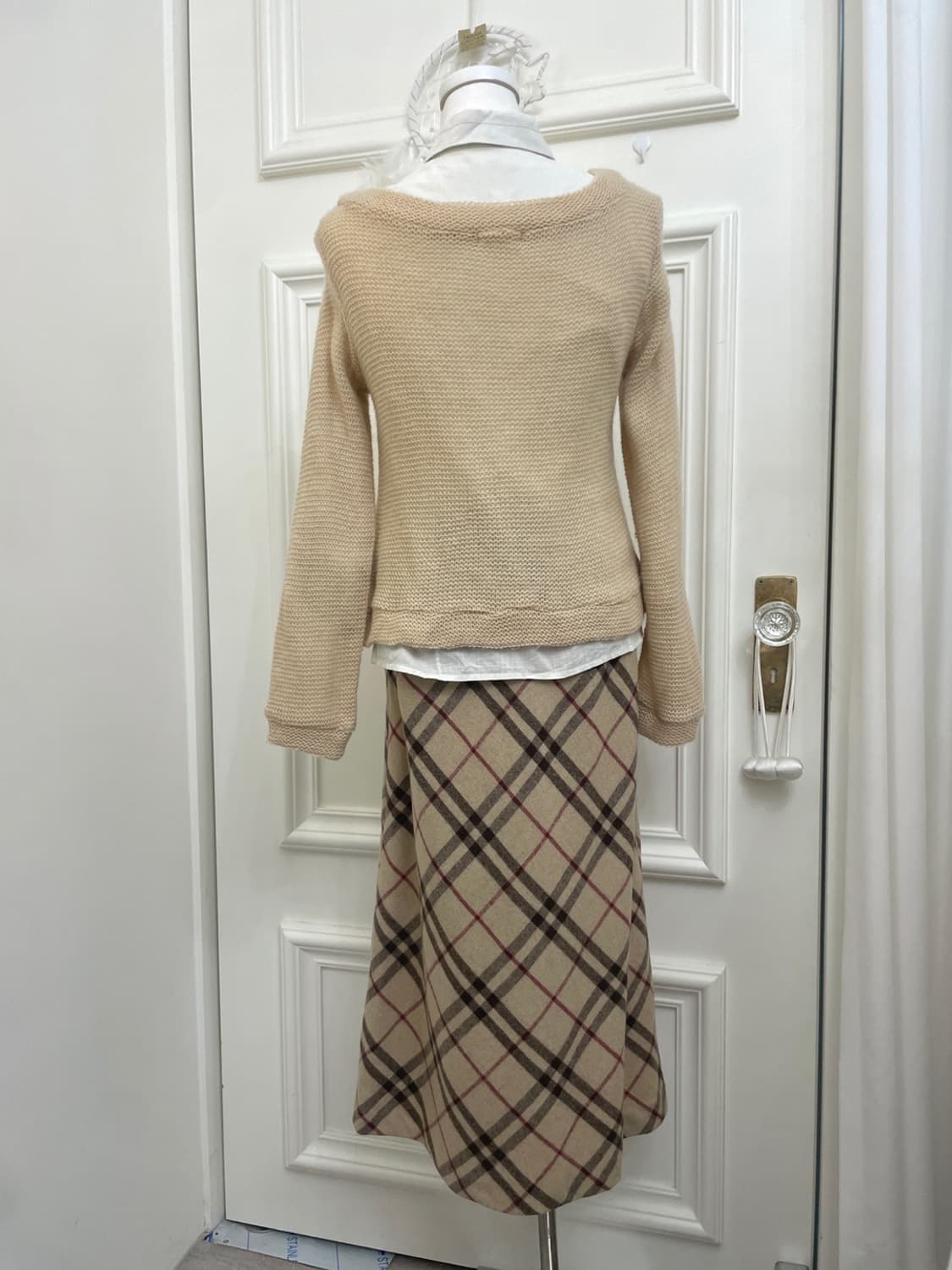 beige unbalance basic warm cardigan 상품이미지4