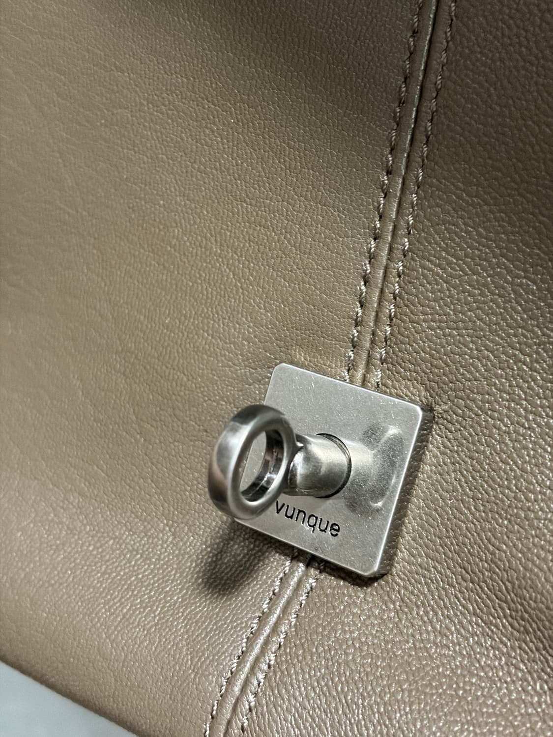 분크 퍼펙 톡 어바웃 잇 플랩 숄더 L 브라운 판매 상품이미지5