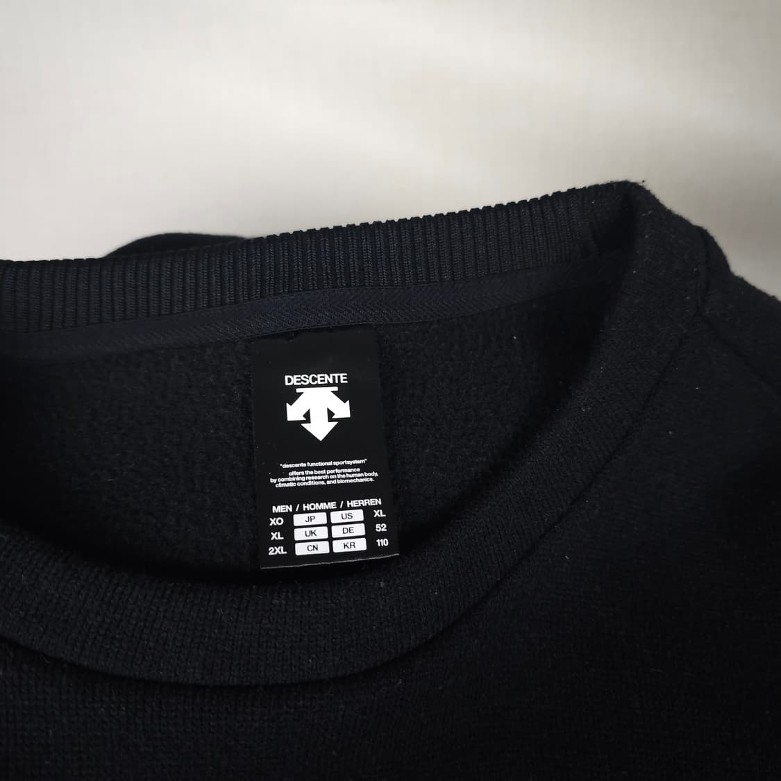 데상트 후리스 맨투맨 남자110사이즈  상품이미지3