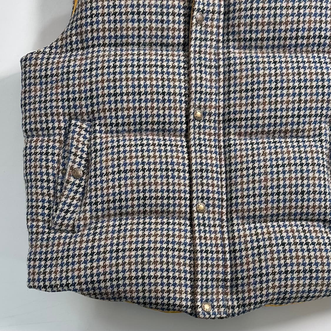 노스페이스 헤리스트위드 울 다운 베스트 상품이미지5